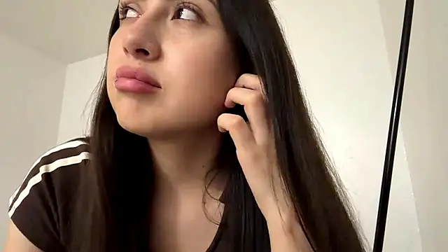 BreanneTamondong online show from February 7, 2026, 5:44 am