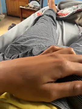 youngsterSA223 online show from April 13, 2026, 9:48 am