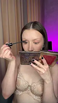 Velvet Hell online show from April 10, 2026, 10:31 am