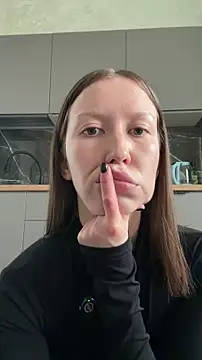 Velvet Hell online show from April 13, 2026, 9:04 am