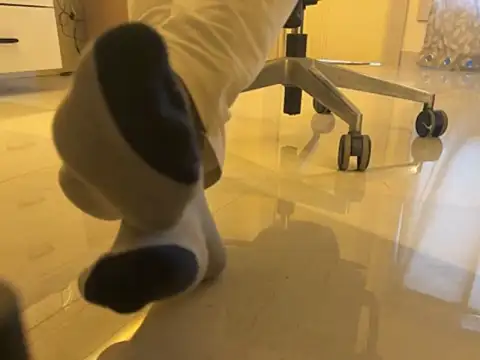 badassmaster42r online show from February 15, 2026, 11:30 am