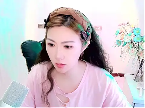 Snapshot of zhuzhu-66 chatting on June 3, 2026, 1:14 pm zhuzhu-66 online show from June 3, 2026, 1:14 pm