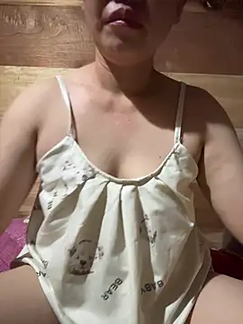 Snapshot of Naoo_Chan01 chatting on July 3, 2026, 9:43 pm Naoo Chan01 online show from July 3, 2026, 9:43 pm