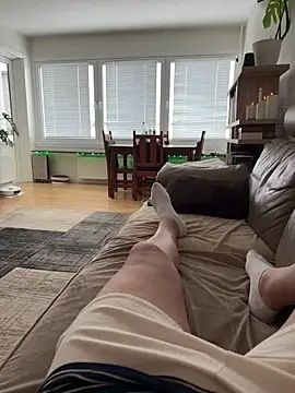 Snapshot of hungryMaya chatting on February 8, 2026, 9:34 am hungryMaya online show from February 8, 2026, 9:34 am