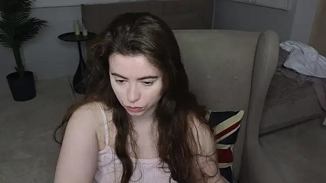 LovingWhisperr online show from April 30, 2026, 1:23 am