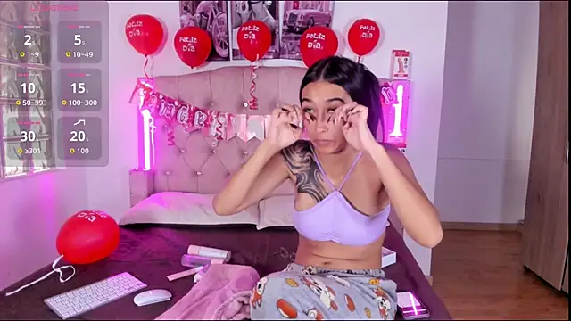 Snapshot of liittle__baby chatting on February 13, 2026, 12:12 pm liittle baby online show from February 13, 2026, 12:12 pm