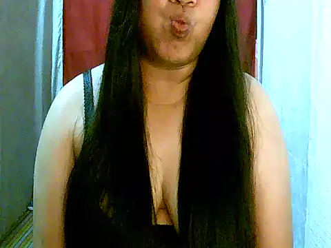 strip berry online show from February 14, 2026, 12:35 pm