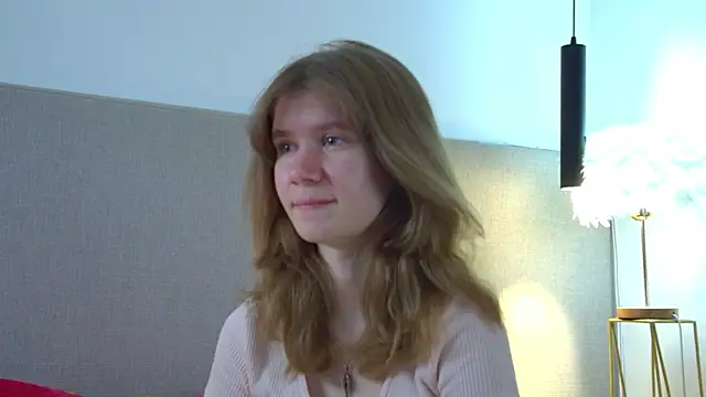 MilaMaelis online show from April 2, 2026, 6:27 pm