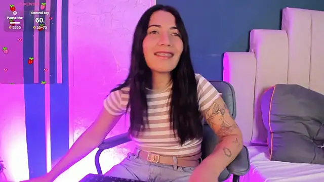 Adrienne   online show from April 4, 2026, 10:18 pm