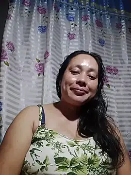 Snapshot of May_Bombs chatting on February 22, 2026, 8:46 am May Bombs online show from February 22, 2026, 8:46 am