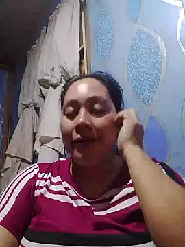 Snapshot of May_Bombs chatting on July 12, 2026, 1:24 pm May Bombs online show from July 12, 2026, 1:24 pm