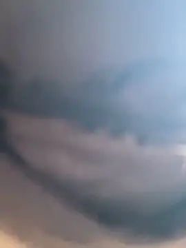 Miu Xinh online show from April 18, 2026, 7:12 am