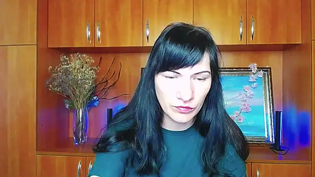 Snapshot of Rosalinda_ro chatting on April 28, 2026, 6:18 am Rosalinda ro online show from April 28, 2026, 6:18 am