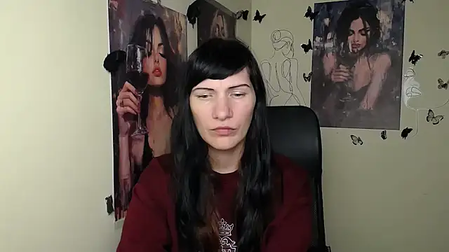 Snapshot of Rosalinda_ro chatting on May 13, 2026, 6:05 pm Rosalinda ro online show from May 13, 2026, 6:05 pm