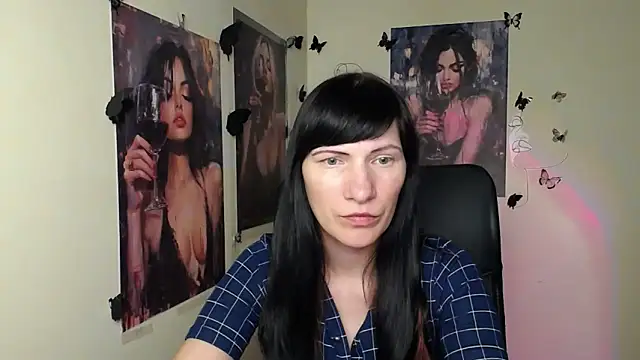 Snapshot of Rosalinda_ro chatting on May 20, 2026, 4:46 pm Rosalinda ro online show from May 20, 2026, 4:46 pm