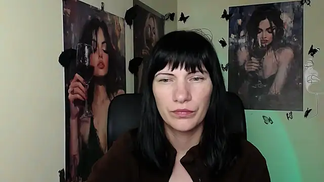 Snapshot of Rosalinda_ro chatting on May 27, 2026, 4:42 am Rosalinda ro online show from May 27, 2026, 4:42 am