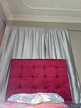PussyFarrie online show from June 7, 2026, 6:06 am