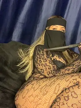 Snapshot of Arab_Honey chatting on July 21, 2026, 4:31 pm Arab Honey online show from July 21, 2026, 4:31 pm