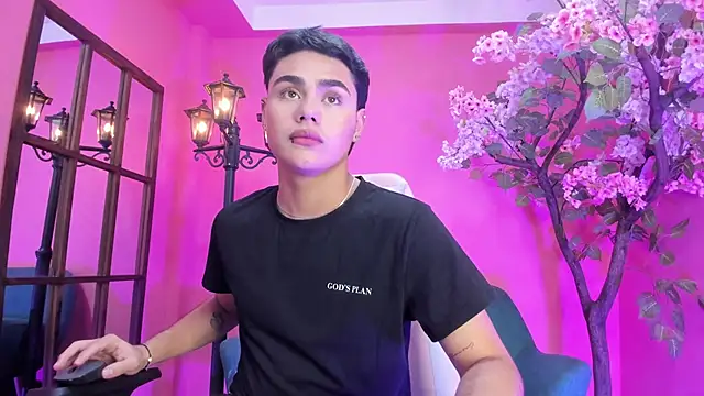 Snapshot of FemNoa chatting on February 5, 2026, 11:26 am FemNoa online show from February 5, 2026, 11:26 am