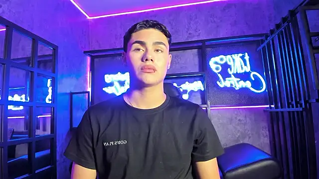 Snapshot of FemNoa chatting on February 21, 2026, 1:23 pm FemNoa online show from February 21, 2026, 1:23 pm