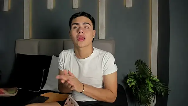 Snapshot of FemNoa chatting on March 3, 2026, 1:17 pm FemNoa online show from March 3, 2026, 1:17 pm