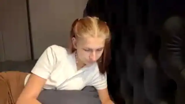 JeneeEady online show from February 18, 2026, 11:06 am