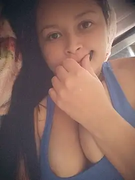 Snapshot of brunaahot chatting on June 16, 2026, 6:10 pm brunaahot online show from June 16, 2026, 6:10 pm