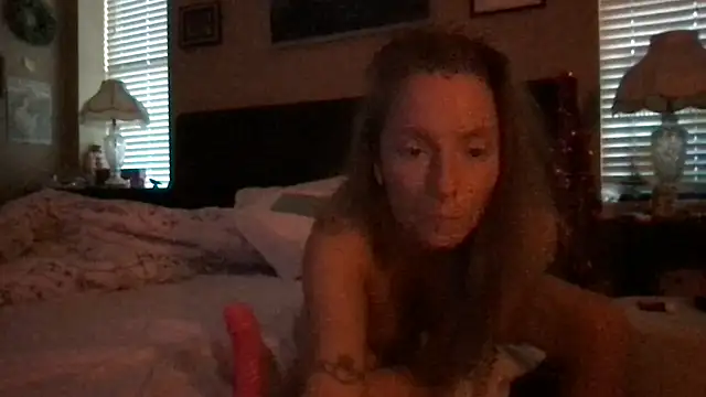 Snapshot of mooviebaby chatting on February 7, 2026, 1:59 pm mooviebaby online show from February 7, 2026, 1:59 pm