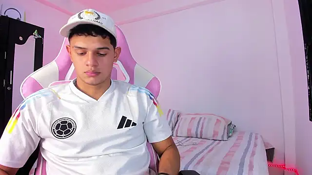 Adrian Prime  online show from February 17, 2026, 6:25 pm