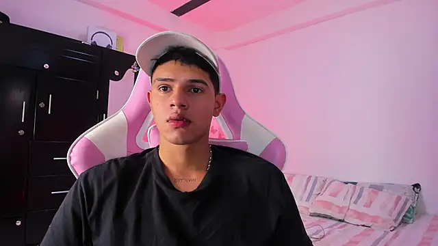 Adrian Prime  online show from February 18, 2026, 7:21 pm