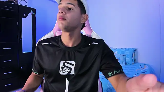 Adrian Prime  online show from February 24, 2026, 7:23 pm