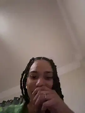 ricaOro online show from March 28, 2026, 9:14 pm