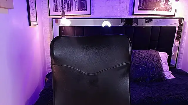 ladyraing online show from March 5, 2026, 2:40 am