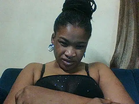 Snapshot of Juicylipss88 chatting on February 3, 2026, 10:59 pm Juicylipss88 online show from February 3, 2026, 10:59 pm