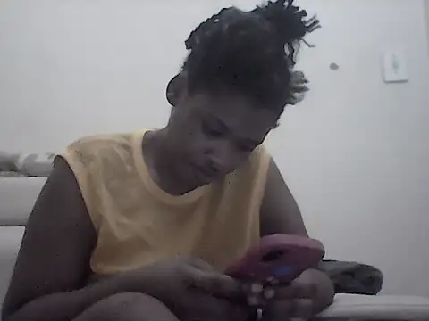 Snapshot of Juicylipss88 chatting on March 5, 2026, 11:50 am Juicylipss88 online show from March 5, 2026, 11:50 am