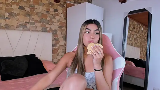 khaimi  online show from April 29, 2026, 8:37 pm