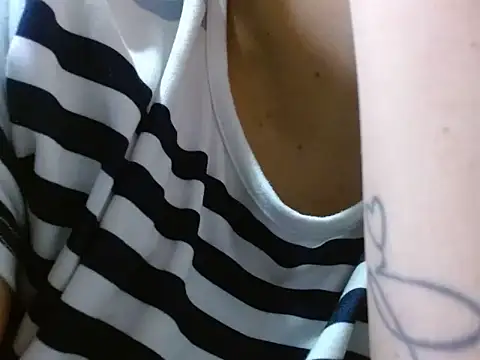 sendy VeryDirty online show from March 9, 2026, 9:19 pm