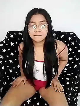 hotbrunette25 online show from March 10, 2026, 6:13 pm