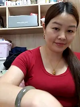 Snapshot of Jennie_dogy chatting on May 16, 2026, 12:15 pm Jennie dogy online show from May 16, 2026, 12:15 pm