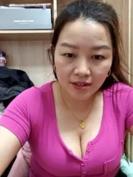 Snapshot of Jennie_dogy chatting on May 20, 2026, 2:23 pm Jennie dogy online show from May 20, 2026, 2:23 pm