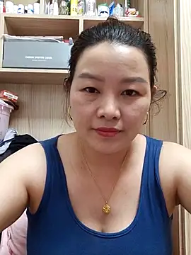 Snapshot of Jennie_dogy chatting on June 3, 2026, 2:33 pm Jennie dogy online show from June 3, 2026, 2:33 pm