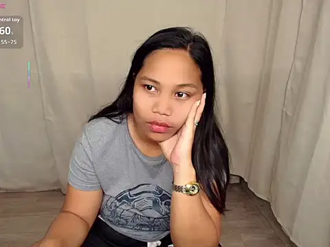 Snapshot of Black_novaaa chatting on February 13, 2026, 12:06 am Black novaaa online show from February 13, 2026, 12:06 am