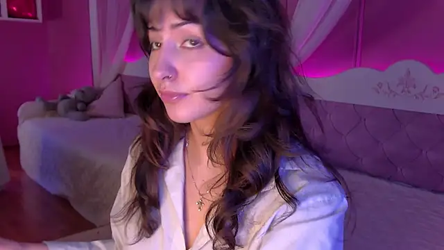 AngelaCox online show from March 31, 2026, 6:14 am