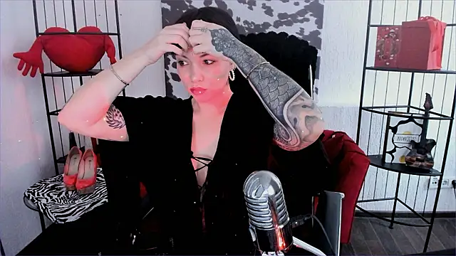 NeoGeisha online show from February 20, 2026, 7:43 am