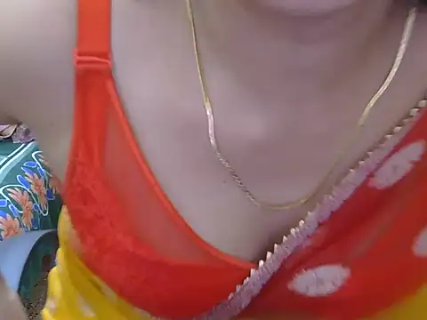 Cute Sheetal online show from February 20, 2026, 1:55 pm