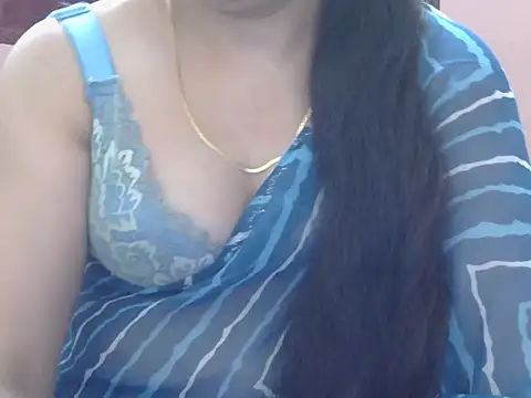 Snapshot of Cute_Sheetal chatting on May 2, 2026, 12:43 pm Cute Sheetal online show from May 2, 2026, 12:43 pm