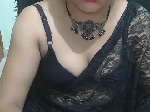 Snapshot of Cute_Sheetal chatting on July 18, 2026, 12:20 pm Cute Sheetal online show from July 18, 2026, 12:20 pm