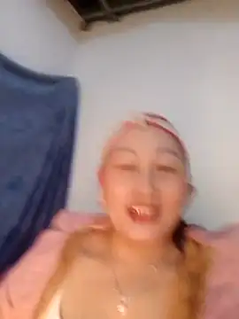 Snapshot of Jolie_sexy chatting on March 4, 2026, 4:46 pm Jolie sexy online show from March 4, 2026, 4:46 pm