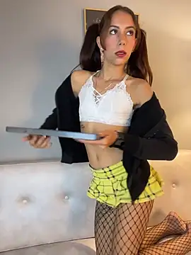 BonniePink  online show from February 24, 2026, 10:46 am