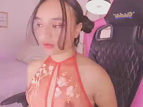  emily jonexs online show from July 14, 2026, 5:07 pm